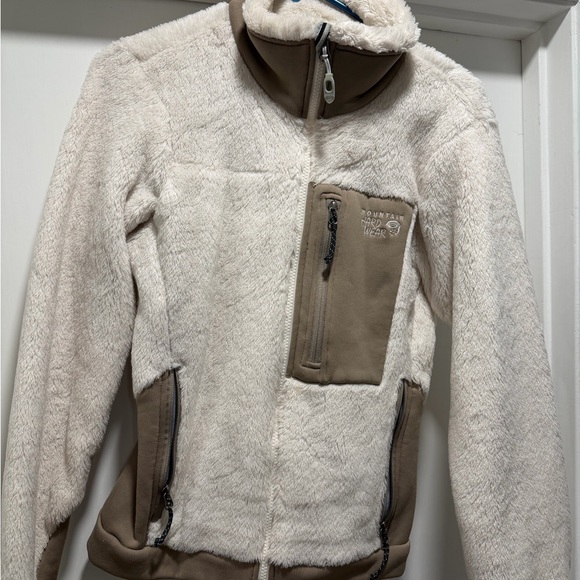 Mountain Hardwear Cream Polartec High Fleece Monkey Jacket